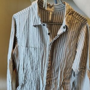 Rylee + Cru Cream and Black Striped Shirt